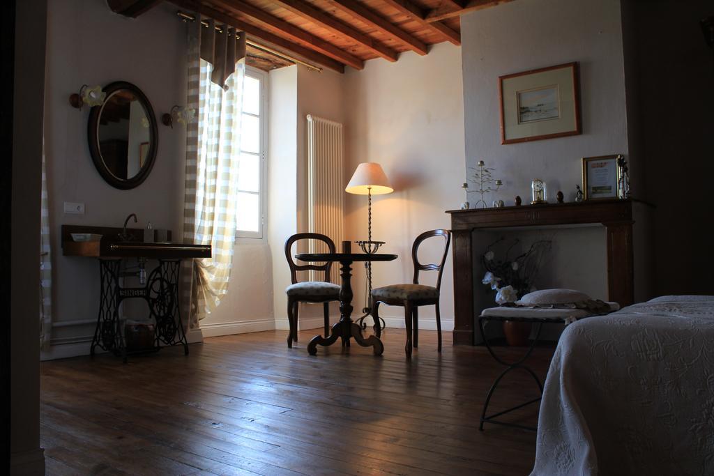 La Maison D'Anais Vic-en-Bigorre Exterior foto